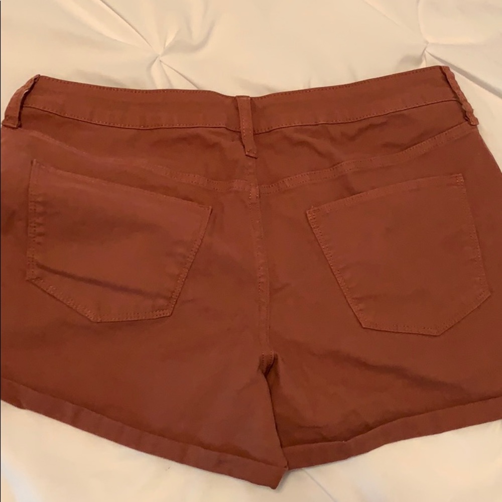 Shorts - Picture 2 of 2